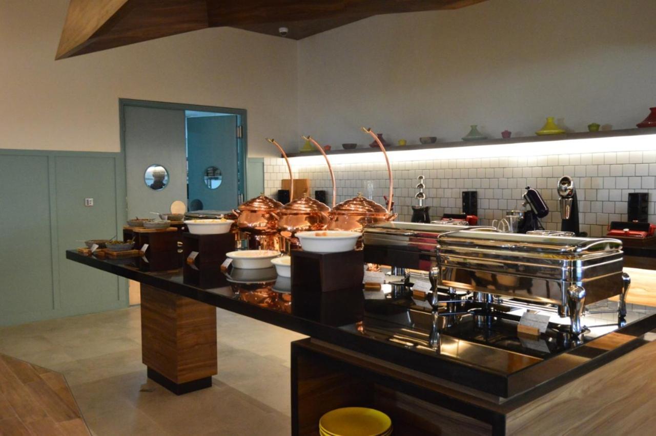 Ibis Styles Bandung Grand Central Εξωτερικό φωτογραφία