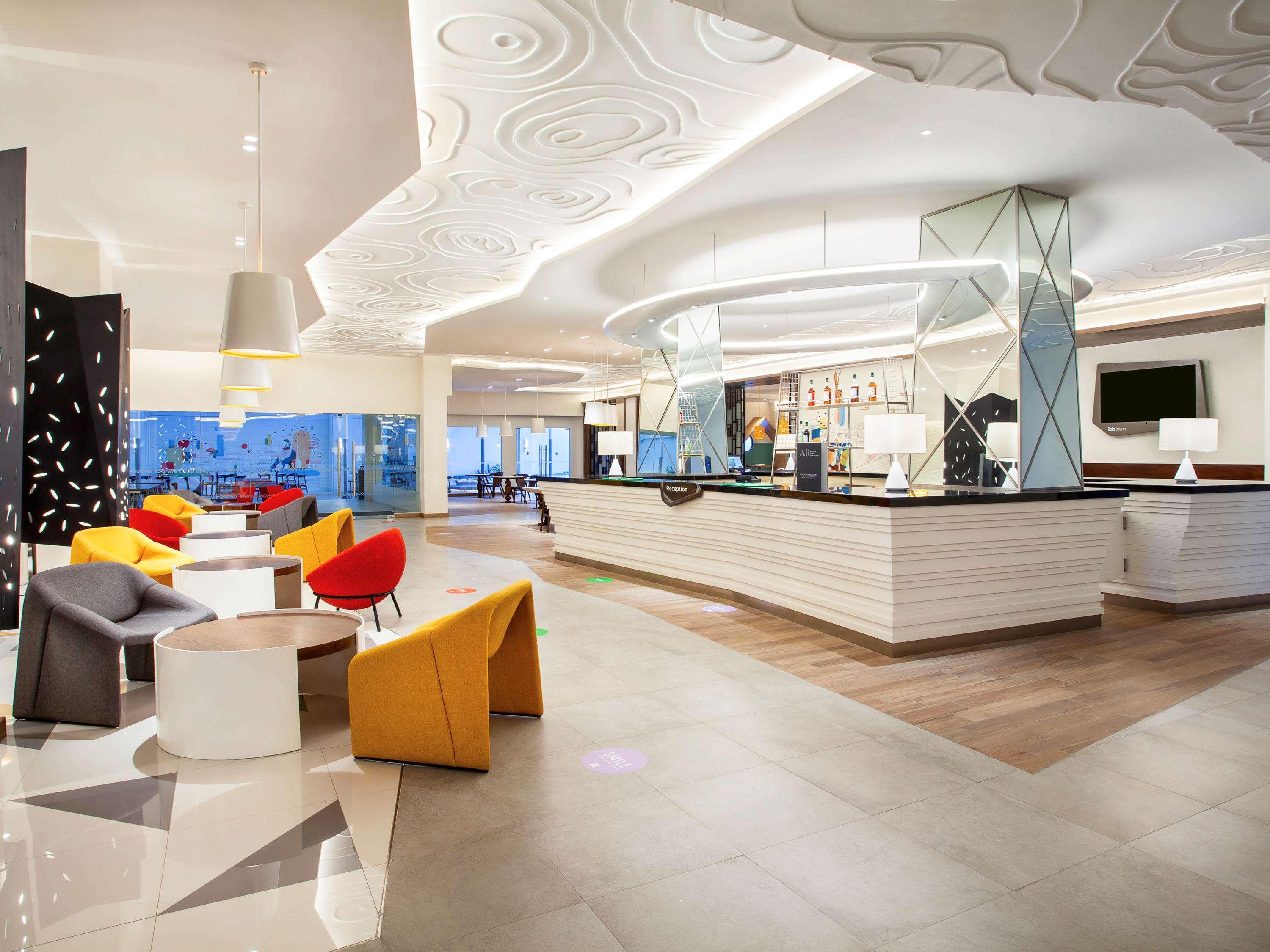 Ibis Styles Bandung Grand Central Εξωτερικό φωτογραφία